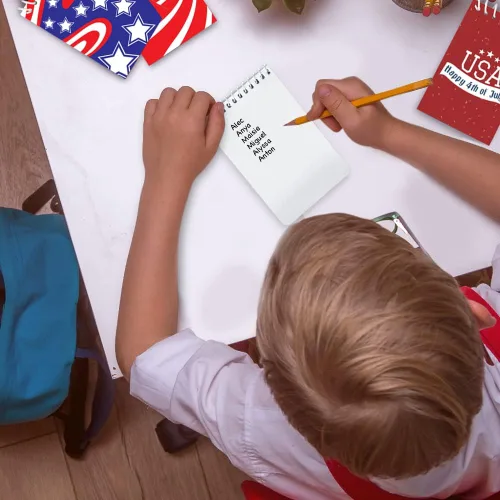 Vista 6 de ArtCreativity Bloc de notas patriótico, paquete de 12 mini cuadernos en espiral con diseño patriótico, bloc de notas pequeños para niños y adultos