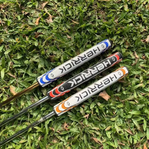 Vista 2 de Agarre de putter de golf para hombre, material de poliuretano, ligero, portátil, suave, muchos colores a elegir Negro/Rojo