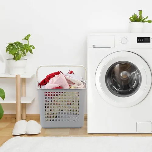 Vista 4 de Paquete de 4 cestas de plástico para ropa sucia de 35 L, cesta de almacenamiento con asa, color gris