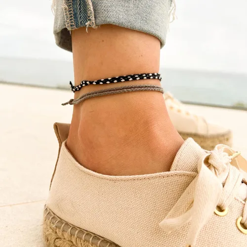 Vista 36 de Made by Nami 2 Pcs Wave String Ankle Bracelets for Women Waterproof & Adjustable Thin Braided Anklet Surfer Boho Ankle Bracelet Set of 2 Beach Multi
