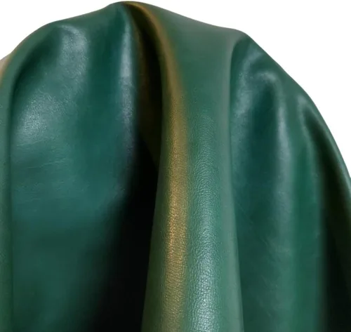 Vista 47 de NAT Leathers™ Cuero sintético sintético suave de piel sintética vegana marrón bellota (aprobado por PETA Vegano) por The Yard Piel sintética