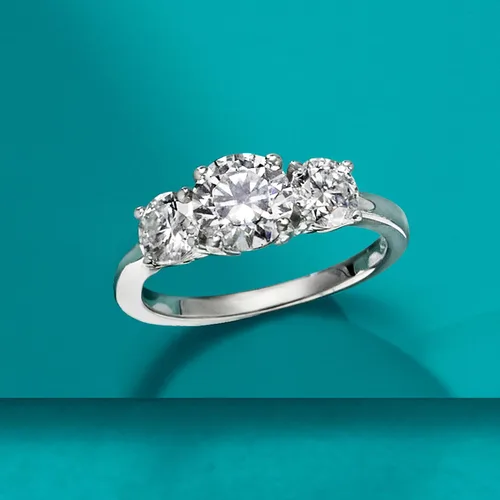Vista 6 de Ross-Simons Anillo de 3 piedras de moissanita de 2,25 qt t t en plata de ley