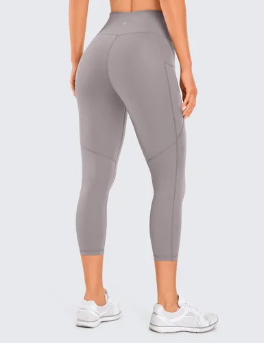 Vista 2 de CRZ YOGA Leggings capri de entrenamiento con sensación desnuda para mujer, 21 pulgadas, cintura alta, control de abdomen, pantalones de yoga