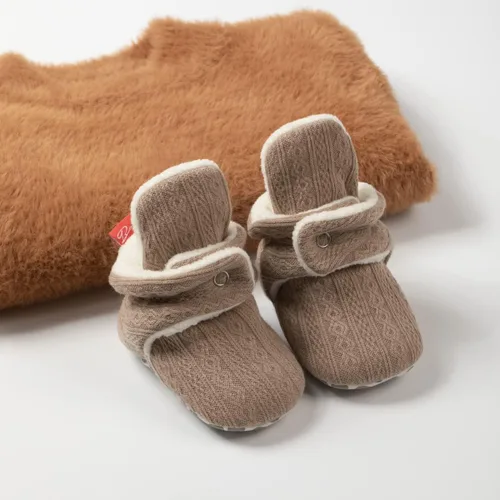 Vista 114 de Botines de forro polar para bebés, niños y niñas, pantuflas antideslizantes con agarre suave, zapatos de calcetín para recién nacidos, cuna