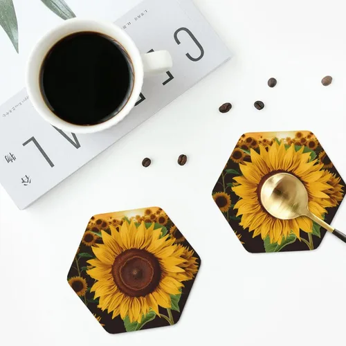 Vista 5 de Hermoso juego de 4 posavasos de cuero con estampado de girasol, impermeables, antiquemaduras, para sala de estar, mesa de café de 4 pulgadas Hexágono