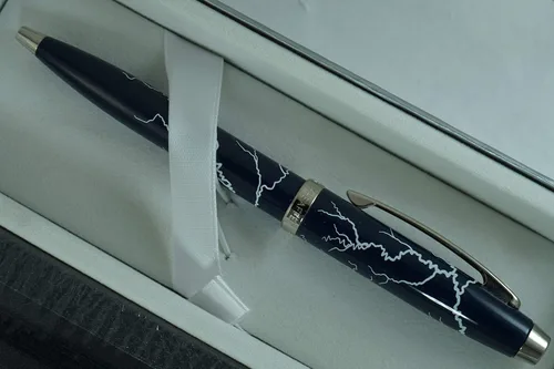 Vista 3 de Sheaffer Bolígrafo Thunder Lightning de edición especial 100 con ribete de níquel y diario Crispy Sheaffer a juego