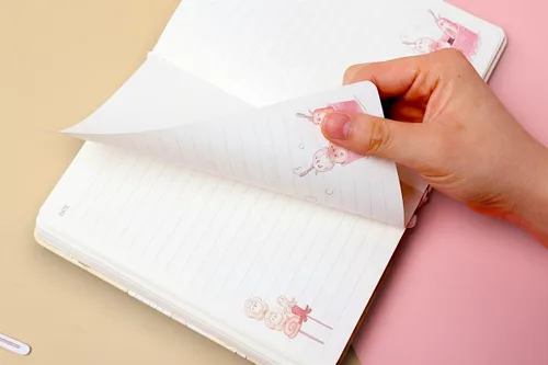 Vista 5 de Cuaderno de Diario Kawaii de KetA – Cuaderno de Papelería Japonesa Estética Linda, 256 Páginas – Perfecto para Niñas, Adolescentes y Mujeres