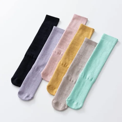 Vista 8 de Calcetines de yoga y pilates con empuñaduras para mujer, antideslizantes, de colores, acolchados, hasta la rodilla, calcetines para bailar ballet