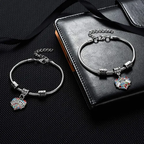 Vista 3 de YEEQIN Juego de 2 pulseras con dije de corazón de cristal para mamá e hija, regalo de joyería para madre e hija