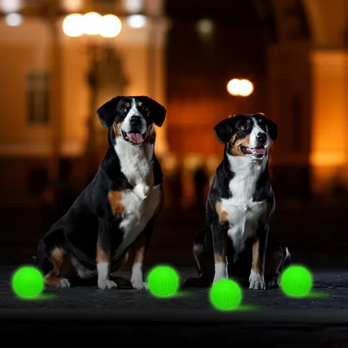 Vista 6 de Silipull 4 bolas de juguete para perros de 3.15 pulgadas que brillan en la oscuridad, pelota de juguete interactiva elástica interactiva