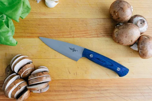 Vista 6 de Middleton Made Knives Echo 4 Cuchillo de pelar – Cuchillo de pelar de 4 pulgadas – Cuchillos de emparejamiento profesionales hechos a mano – Azul