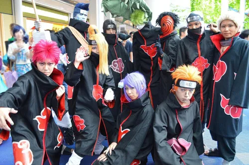 Vista 9 de Im.Create - Disfraz de anime, capa de Akatsuki, de Itachi Uchiha, cosplay para Halloween (L, negro)