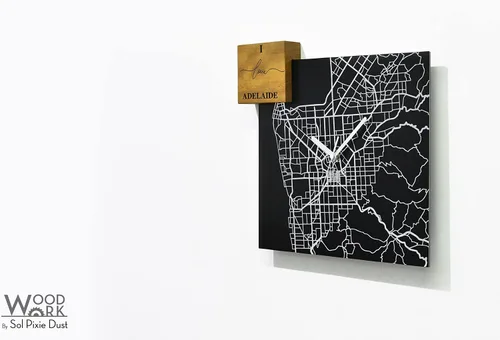 Vista 2 de Modern Wall Clock - Black Aluminum with Silver Fiber Laser Engraving - Square - Contemporary Design - Personalized City Map - Home Town - Location