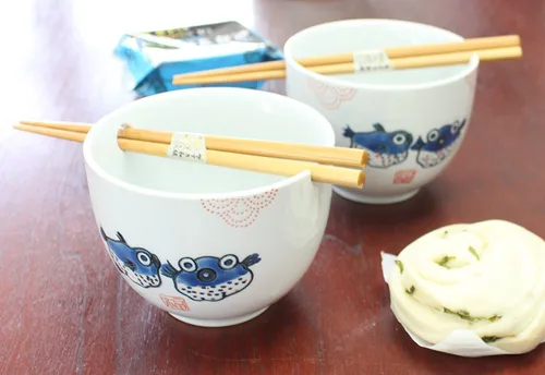 Vista 5 de Juego de 2 tazones de cerámica de porcelana japonesa con palillos, sopa de ramen, fideos, gachas de avena, menudo ramen udon, pasta, cereales