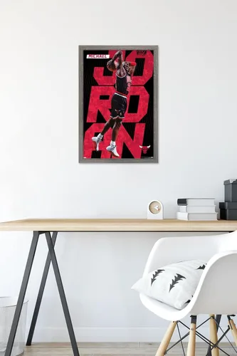 Vista 6 de Trends International Michael Jordan - Póster de pared a rayas, 14.725 x 22.375 pulgadas, versión enmarcada de madera de granero