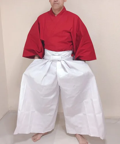 Vista 7 de Uniforme Samurái Japonés Hakama RD×WH UMA M