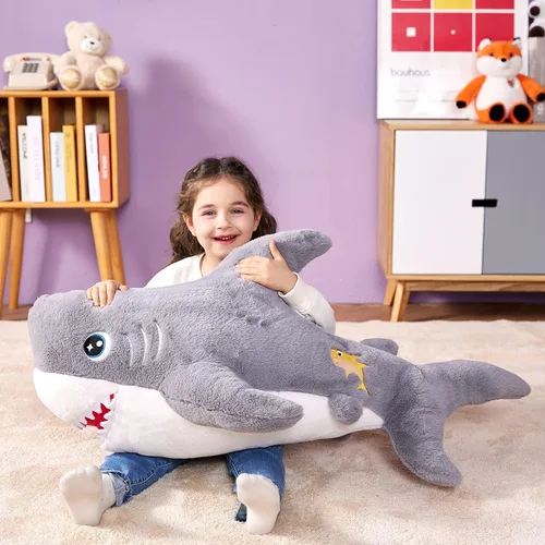 Vista 4 de IKASA Juguete de peluche de tiburón gigante, 39 pulgadas, juguetes suaves grandes y bonitos, enorme tamaño grande, esponjoso, de gran