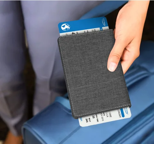 Vista 8 de Fintie - Funda para tarjetas y pasaporte de piel sintética bloqueo RFID cartera de viajes APPA107US