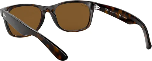 Vista 6 de Ray-Ban Rb2132 New Wayfarer Polarized Square Sunglasses