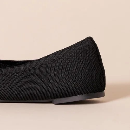 Vista 3 de Tienda Essentials - Zapatos planos tipo ballet de tejido de punto para mujer