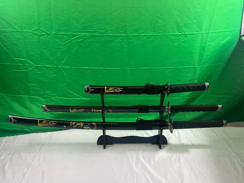 Vista 10 de Kinstore Juego de espada samurái japonesa tradicional hecha a mano de 3 piezas con soporte de exhibición. Katana, Wakizashi, espadas Tanto. Dragón