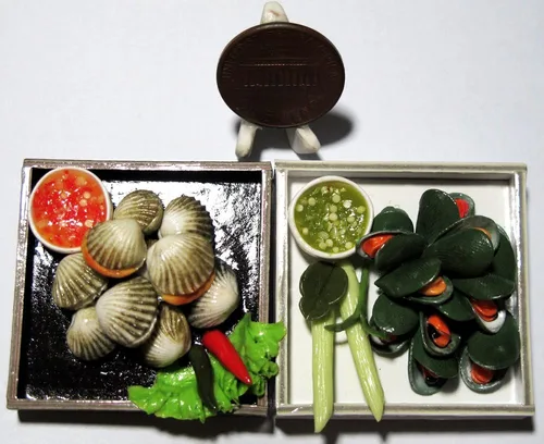 Vista 2 de Kits de casa de muñecas Alimentos en miniatura (mariscos en Bento 2 piezas) Hecho de arcilla artificial realista muy lindo.