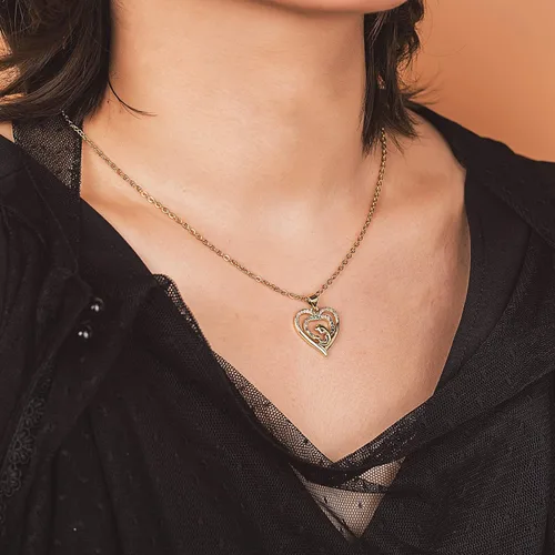 Vista 7 de FANCY SHINY Collar delicado de corazón de oro para mamá, collar de circonita cúbica, regalo de joyería para el día de la madre, cumpleaños