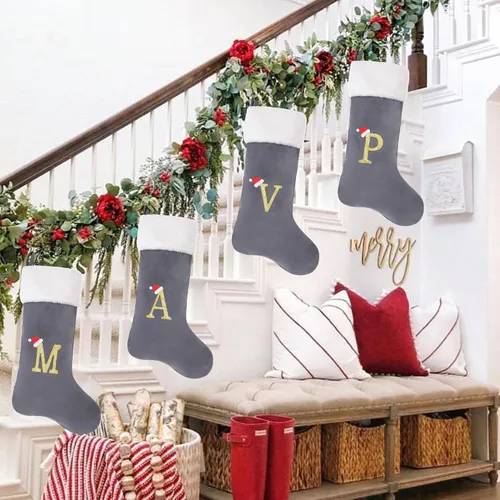 Vista 6 de Calcetines de Navidad bordados con letras de 20 pulgadas, terciopelo gris grueso con puño de felpa súper suave, decoración de festivales
