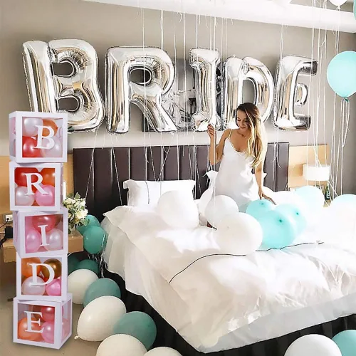 Vista 2 de 96 cajas de globos de decoración de despedida de soltera de color blanco, bloque transparente con BRIDE TO BE + GROOM + letras A - Z y 40 globos