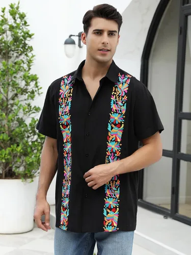 Vista 3 de Camisas mexicanas para hombre, camisa de manga corta bordada con botones y cuello de guayabera tradicional Alebriges Negro