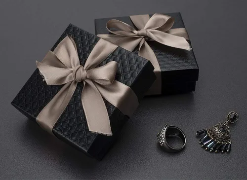 Vista 3 de MESHA 52 cajas de joyería de cartón, 3.5 x 3.5 x 1 pulgadas, caja de regalo de algodón con tapa, cajas de joyería para pequeñas empresas, embalaje