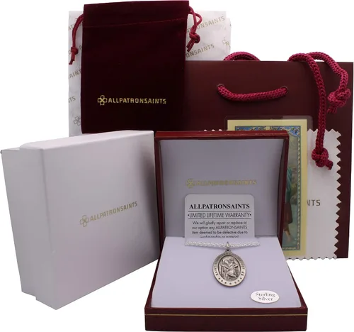 Vista 17 de Collar con medalla de St Christopher – Medallón oval de plata de ley y cadena – Grabado personalizado – Caja de regalo