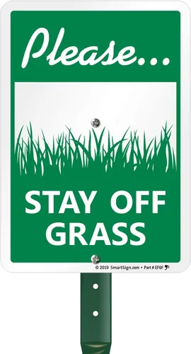 Vista 3 de SmartSign Letrero con texto en inglés "Please Stay Off Grass" Plástico de 10 x 14 pulgadas