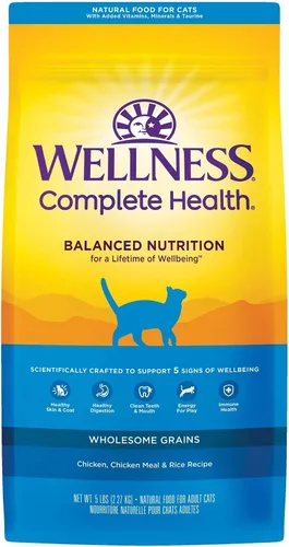 Vista 2 de Wellness Complete Health - Alimento seco natural para gatos, receta de harina de pollo y pollo, paquete de bolsa de 5 libras, golosinas naturales