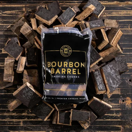 Vista 6 de Midwest Barrel Co. Bolsa de trozos de madera para barbacoa humeante de barril de bourbon - Trozos auténticos de madera de roble blanco americano