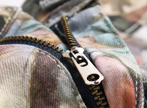 Vista 81 de Enrica Pantalones vaqueros estampados casuales para hombre