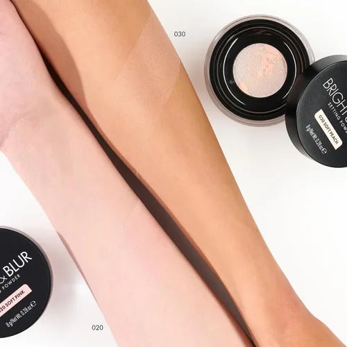 Vista 5 de Catrice Polvo fijador suelto Bright & Blur Sin fragancia, ligero, acabado difuminador instantáneo Vegano y libre de crueldad (020 Rosa suave)