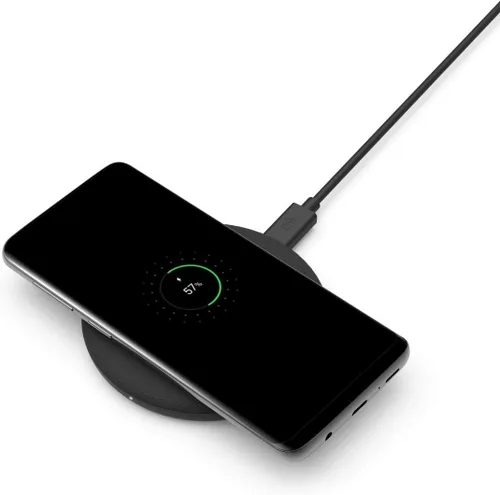 Vista 2 de PureGear, Almohadilla de carga inalámbrica rápida con certificación Qi de 7.5 W/10 W, compatible con Galaxy S20, S10, S9, S8, Note 10, 9. iPhone 12