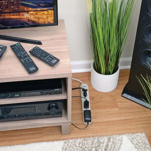 Vista 5 de Tripp Lite Regleta de protección contra sobretensiones de 6 tomas, cable de 6 pies, seguro de por vida de $20,000 y garantía (TLP606TAA)
