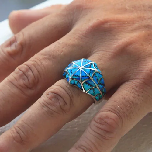 Vista 6 de Anillo de plata de ley 925 con ópalo azul para hombre, fabricado en Tailandia
