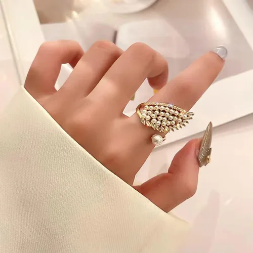 Vista 2 de Petsmoon Rings for Women Western Fashion Jewelry for Women, 14K Gold-Plated Adjustable Ring, for Western Valentine's Day.