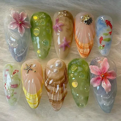 Vista 38 de Uñas postizas a presión de almendra, uñas postizas medianas con diseños de estampado francés de lámina dorada 3D, pegamento dorado Starlight en uñas