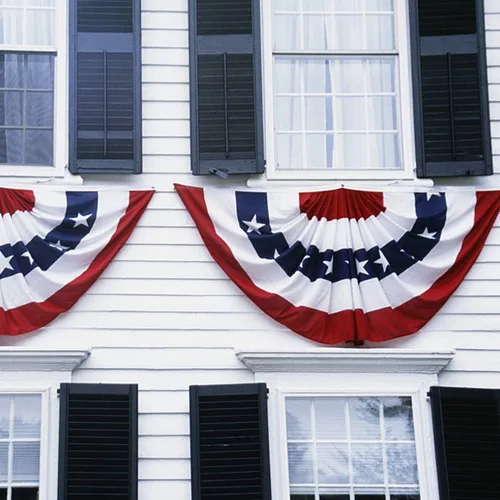 Vista 5 de EBaokuup 20 banderas patrióticas plisadas de Estados Unidos, de 3 x 1.5 pies, bandera de Estados Unidos, bandera patriótica, banderines de estrellas