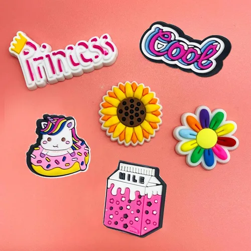 Vista 2 de 30 45 50 dijes para zapatos para Crock Girl Pink Peace Love Fast Food Mexicano Shoe Decor Charms para pulseras, sandalias, accesorios de decoración