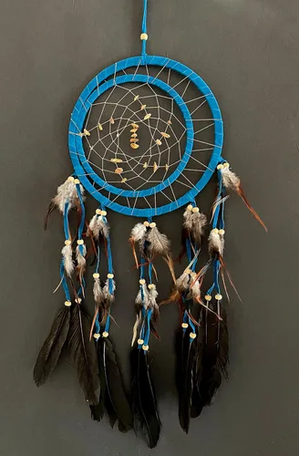 Vista 5 de OMA Atrapasueños para colgar en la pared, decoración de pared bohemia con piedras de ojo de tigre y plumas, diseño tradicional de gamuza marrón 3