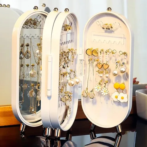 Vista 5 de Tvoip Soporte organizador de aretes, pequeño soporte plegable de 4 capas para joyas a prueba de polvo con 153 agujeros para mujeres, aretes