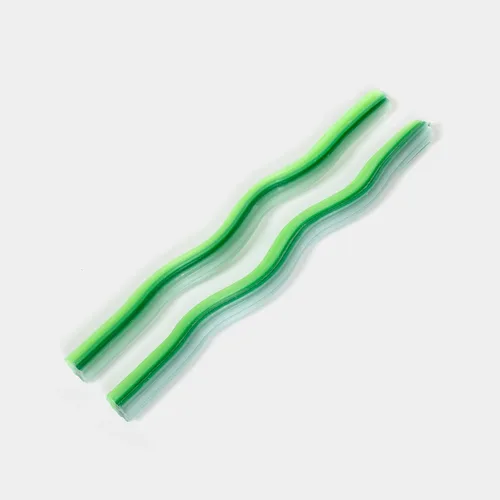 Vista 10 de Wiggle Candles - Velas cónicas de diseño bailarín, colores brillantes, 7/8 pulgadas de diámetro x 11 pulgadas de largo, diseñadas por Lex Pott, Verde