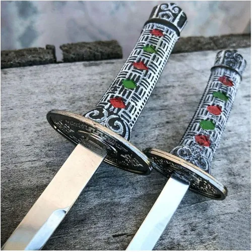 Vista 5 de Abrecartas estilo samurái de 8" y 6.5" con soporte (negro)