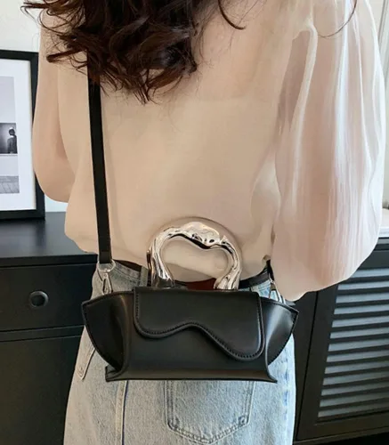 Vista 4 de Bolso pequeño de color plateado, bolsos cruzados, bolsos de noche Y2K, bolso de mano para mujer, bolsos de hombro, bolsa de mano para mujer 2024