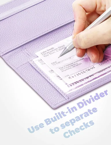 Vista 47 de Yarnic Funda para chequera personal, soporte para chequera con soporte para bolígrafo y divisor de plástico transparente integrado para cheques Rosa